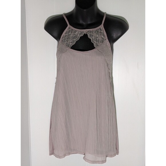 Maurices Top Halter Neck Tank Keyhole Crinkle Chiffon Front Lace Soft Rose - Picture 1 of 5